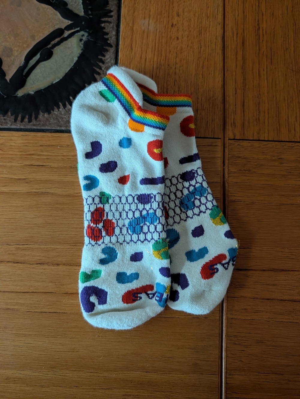 Bombas Pride Low Cut Socks Glitter Sparkle Rainbow White Leopard Print Athletic